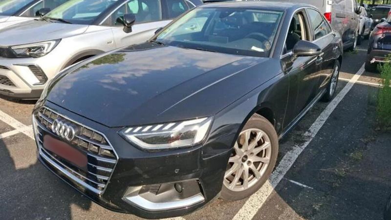 Audi A4 2.0 TDI S-Tronic VIRTUAL COCKPIT PANORAMA MATRIX LED Navigacija Kamera 2xParktronic FACELIFT