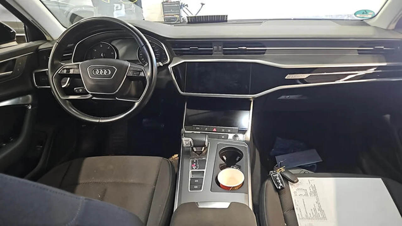 Car Image 2