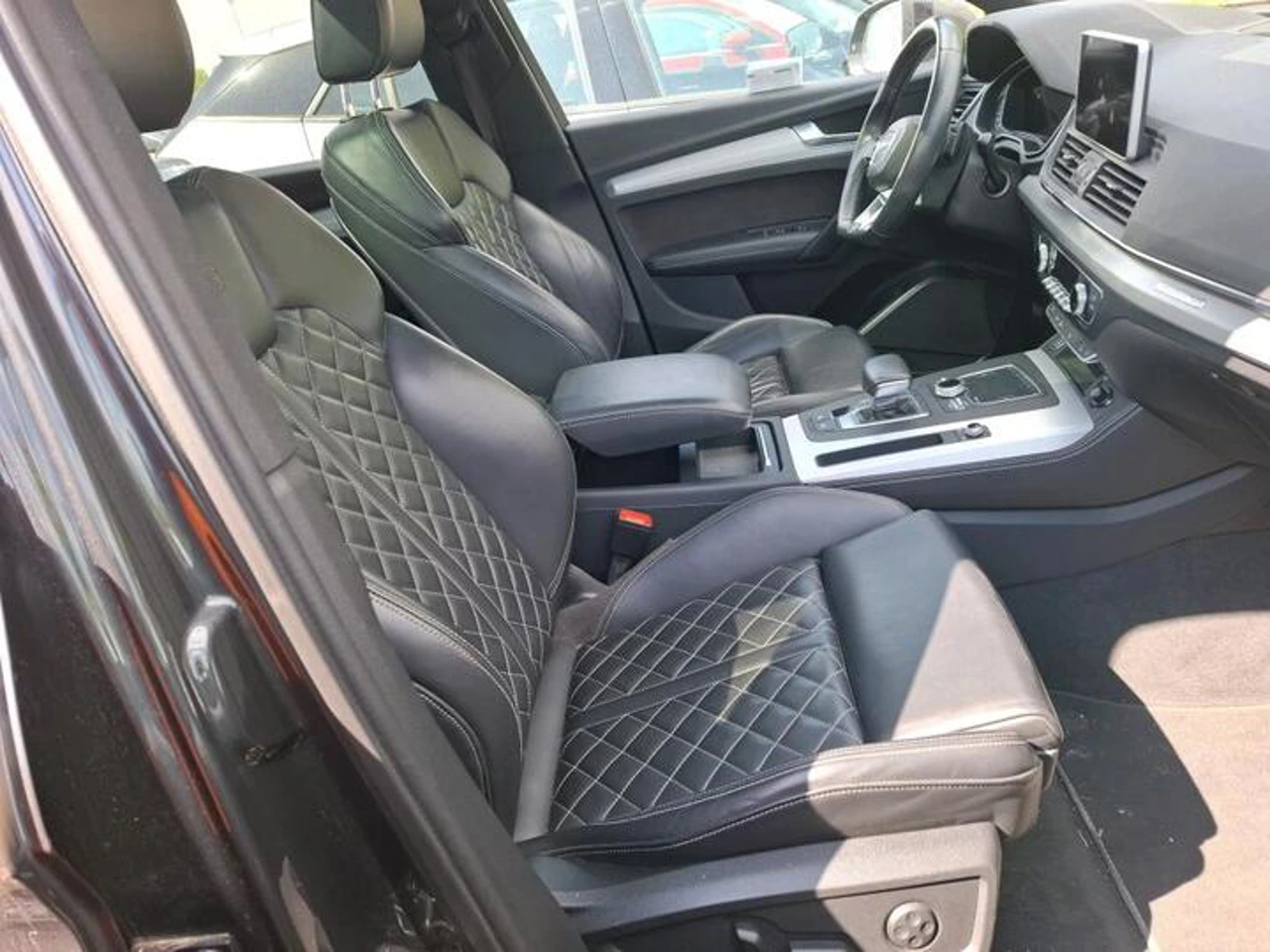 Car Image 3